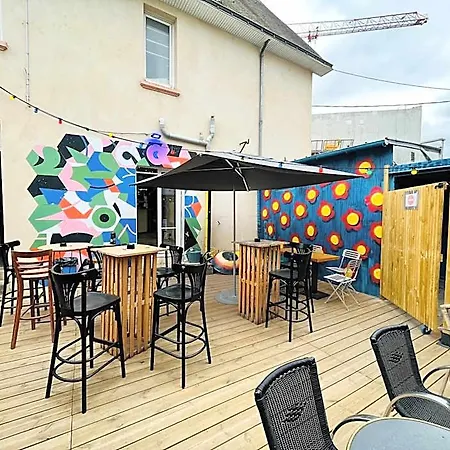 La Chaumiere Hotel